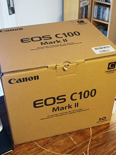 Canon eos 100 mark - eos,