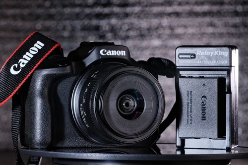 Canon eos r100 fotocamera - canon,