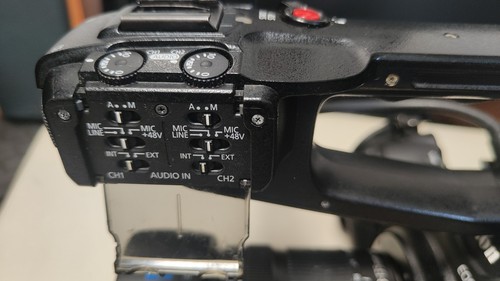 Canon eos c100 mark - eos,